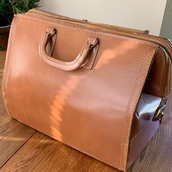Vintage Leather Doctor Bag