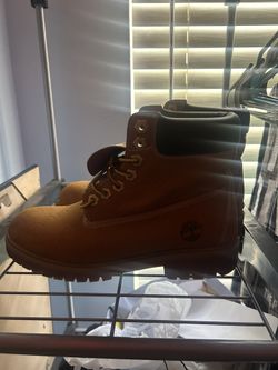 Lv X Timberland Collab