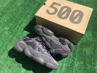Yeezy Adidas 500 Utility Black Size 10.5 VNDS