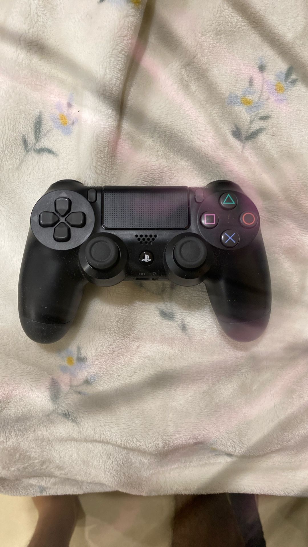 PS4 Controller