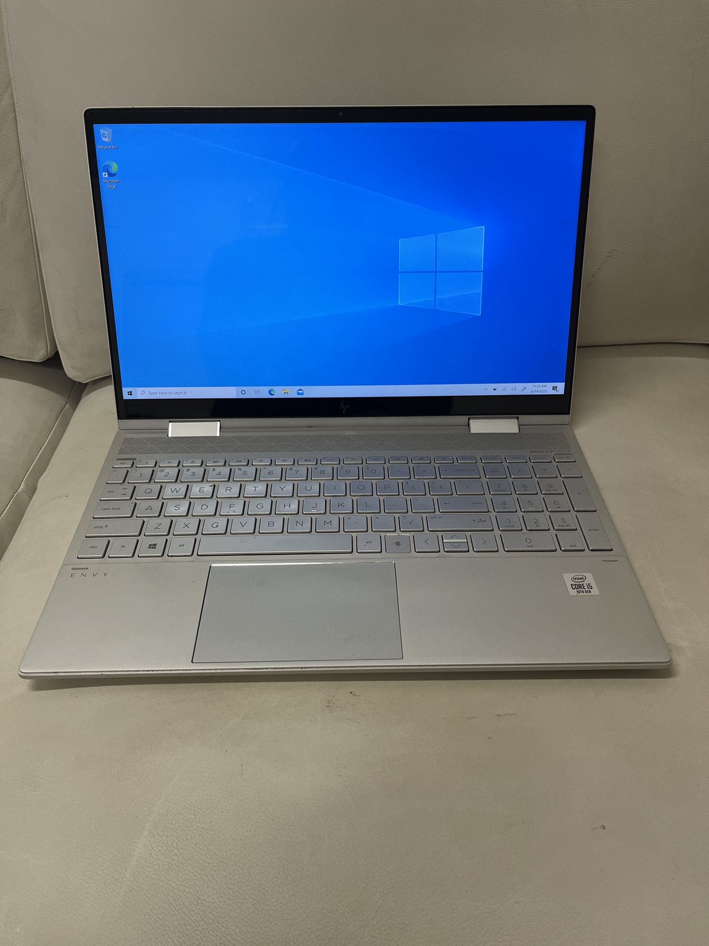HP Envy X360 , i5-1035G,  8GB Ram, 256 GB SSD, Win 10