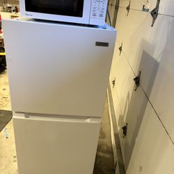 Refrigerator White Finish 24” Width
