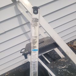 Ladder 3'8". Good condition 3 steps