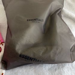 Essential Shorts M