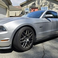 2011 Ford Mustang