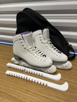 Riedell Girls Size 6 Ice Skates - Recreational Ice Skates with Stainless Steel Spiral Blade