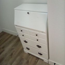 Cabinet - Kitchen - Dresser -tilt