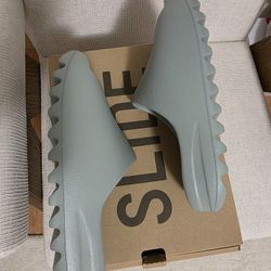 Yeezy Slides