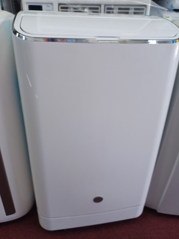 12000btu Portable Ac / Heater Both By GE WiFi Smart.  Complete Set New In Box With Warranty 