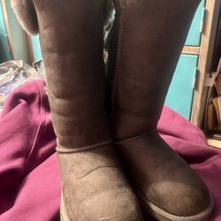 Size 6 Tall “Bailey Bows” Ugg Boots- Light Grey