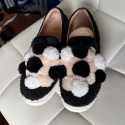 Ugg Slip Ons 