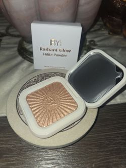 IBY Beauty Radiant Glow Hilite Powder