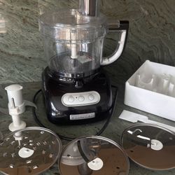 NEW 7-Cup KitchenAid Food Processor 