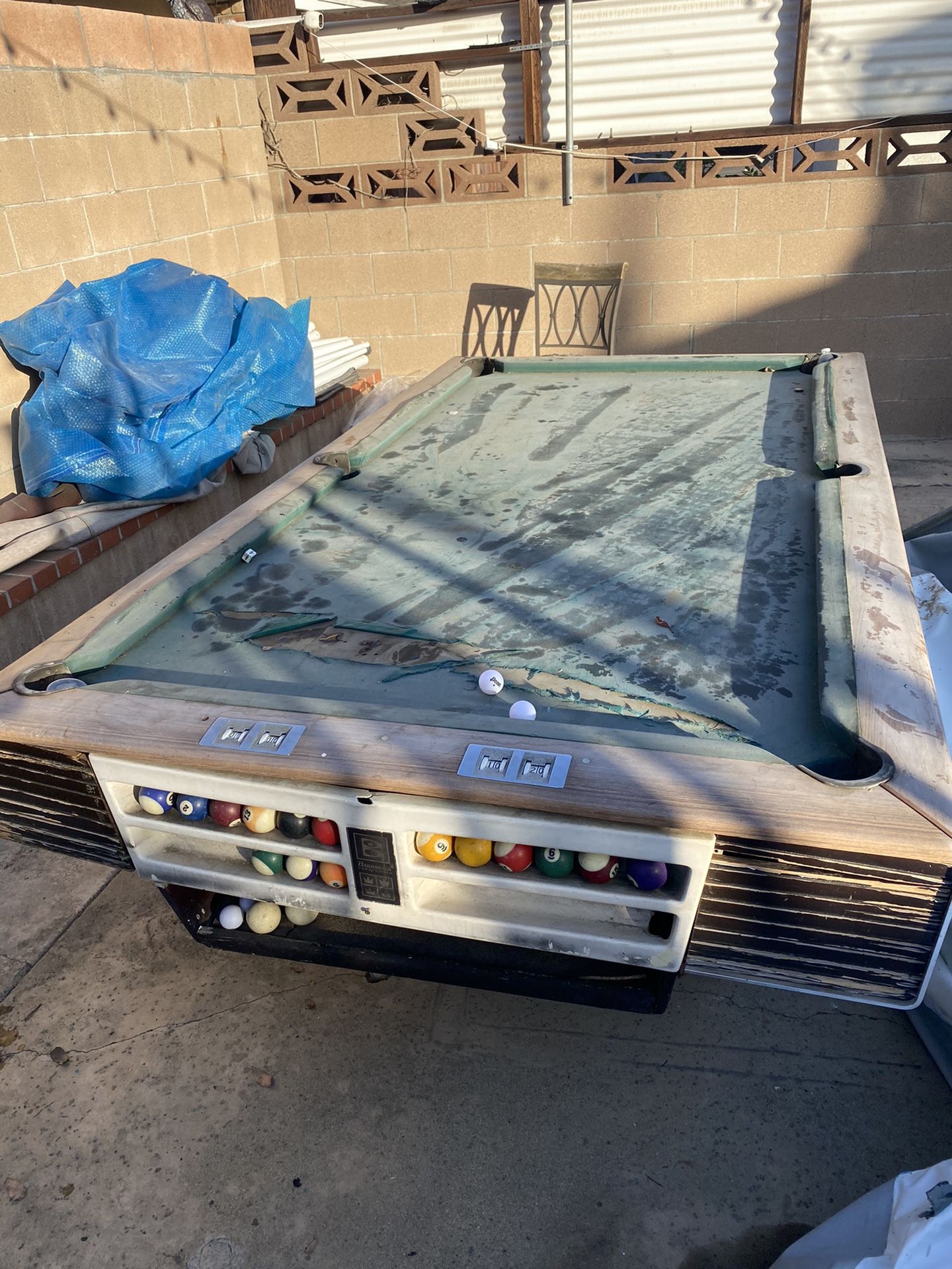 Pool Table (FREE)