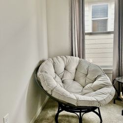 Papasan Chair- Like New 