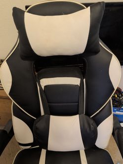 Bizchair x40 gaming chair