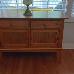 Primitive Shakers Pine Buffet/Sideboard