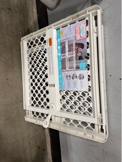 Toddleroo by North States Supergate Secure Safety Gate