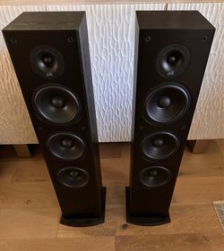 Polk audio speakers