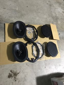 Car speakers