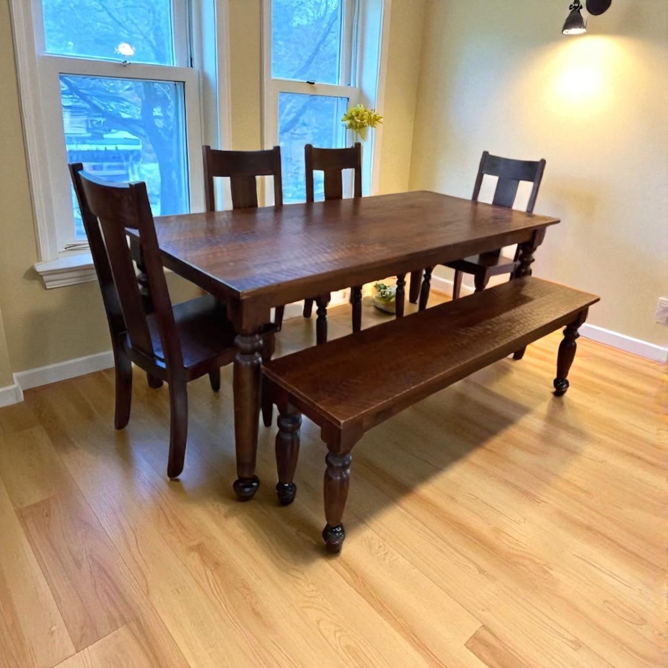 Farmhouse Dining Room Table Set