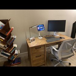Desk With 3 Drawers
