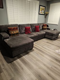 Large Dark Gray U-Shaped Sectional Sofa