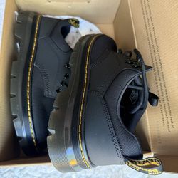 BRAND NEW BLACK  SIZE 11 DOC MARTENS