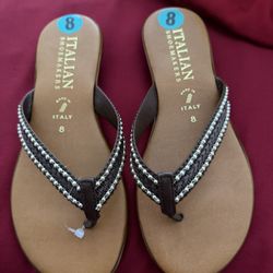 Brand New women’s sz 8 Italian Shoemakers Sandals