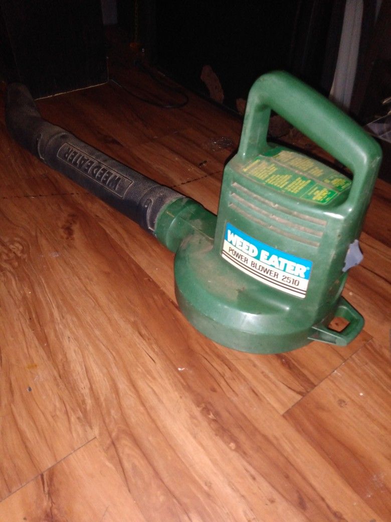 Weed Eater Electric Leaf Blower