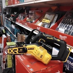 DEWALT 20V MAX BRUSHLESS PRUNING CHAINSAW (TOOL ONLY)