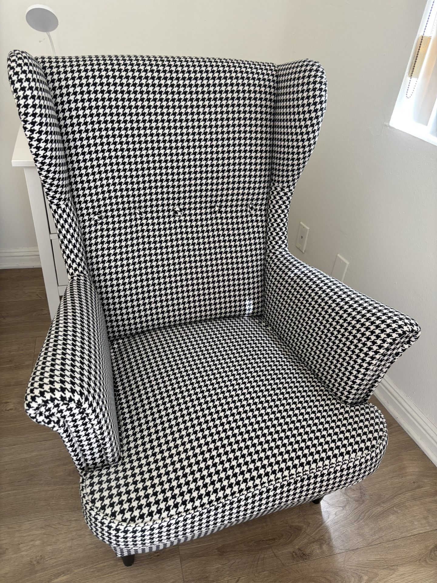 IKEA STRANDMON Wing Chair