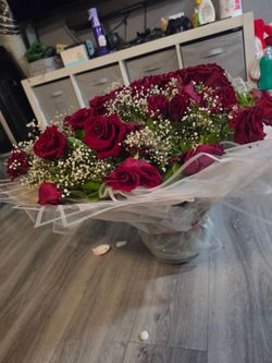 Buchon rose flower bouquet