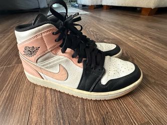 Air Jordan Women’s Size 8