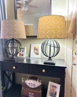 2 BLACK IRON ORBS LAMPS