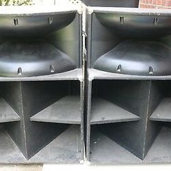 Pair Of Large Peavey Sp-1 Mark 3 Speakers. 