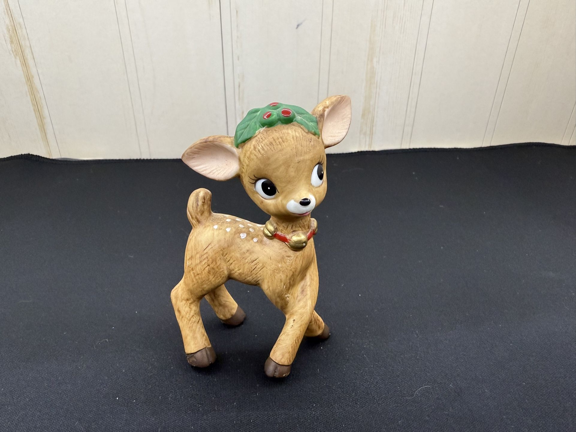 Vintage Holiday Memories Collector Baby Fawn Reindeer Christmas Figurine
