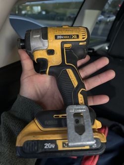 CORDLESS IMPACT DRIVER WITH BATTERY 