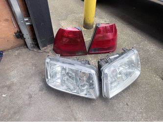 Mk4 Volkswagen Jetta Headlights and Taillights Set