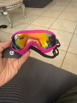 Pink  Goggles with Mirrored Lens for dogs