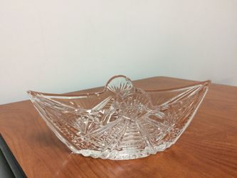 Crystal bowl 9”