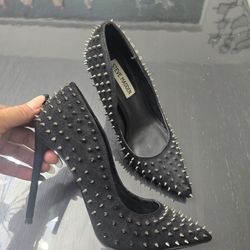 Steve Madden Black Studded Pointed-Toe Heels