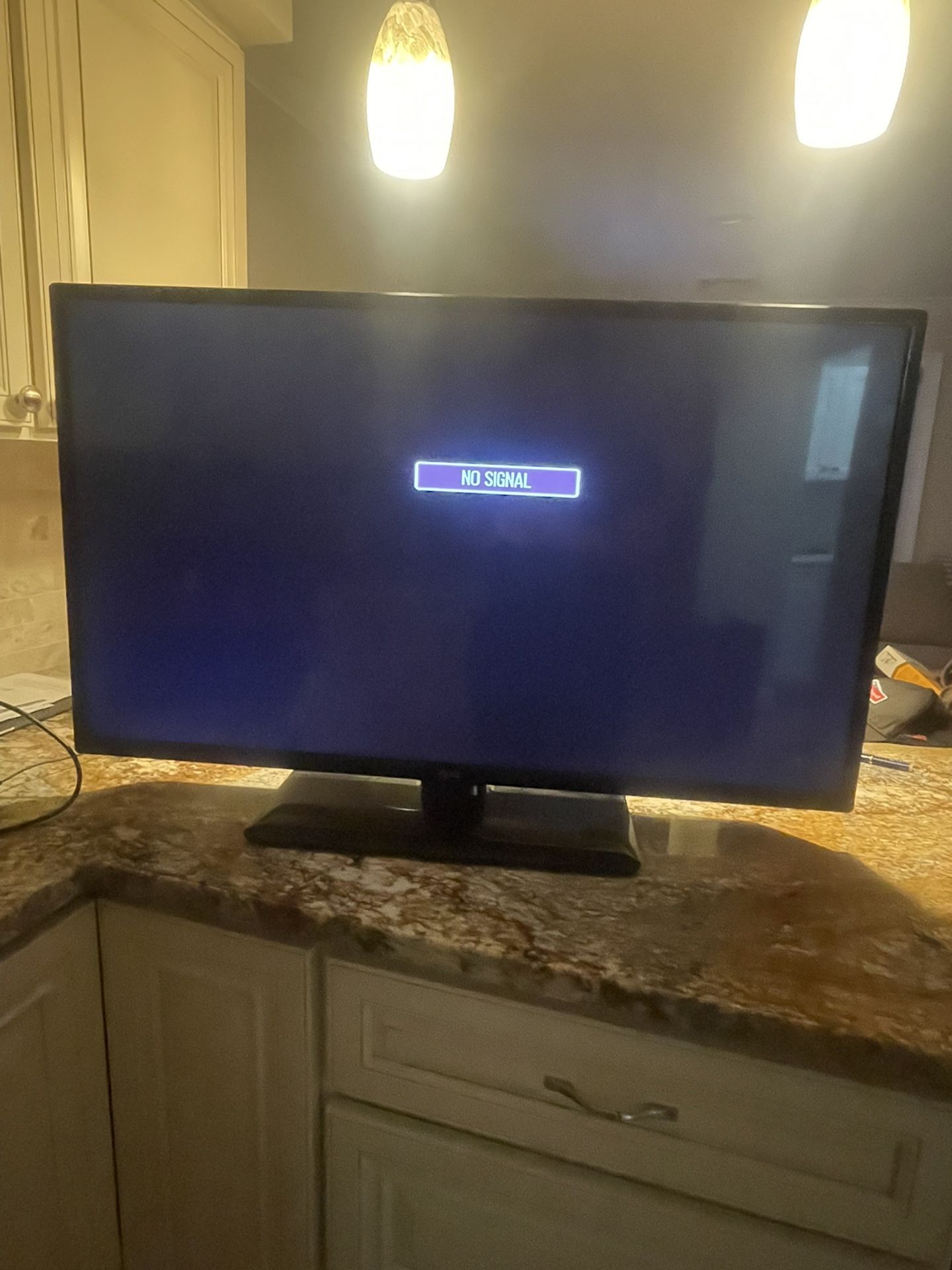 LG 42LN5200 42-Inch Led Tv