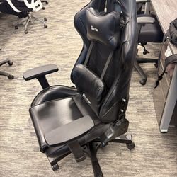 Clutch Gaming Chair 