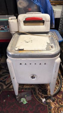 Vintage Maytag Gyratator Wringer Washing Machine - $200