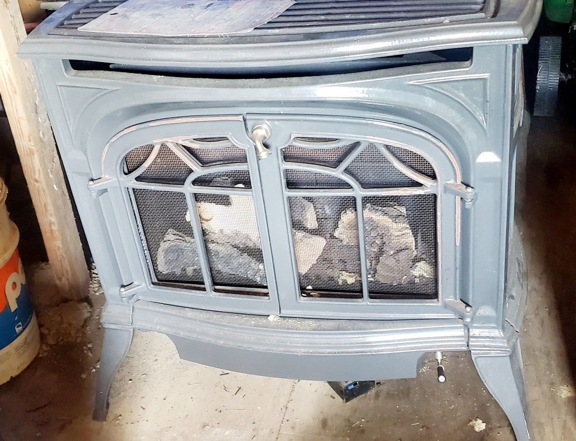 Vermont Castings Radiance Direct Vent Gas Stove