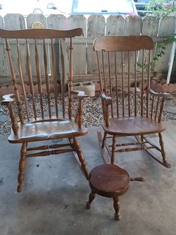 Antique Rocking Chairs 