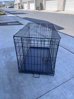 Medium Size Dog Training Crate