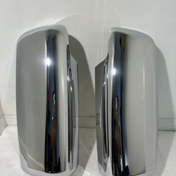 Peterbilt 567/579/587 Mirror covers chrome