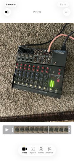 Mezcladora Makie 12 Channel Modell 1202 usada